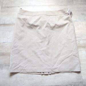 New Tahari Arthur Levine Beige/Tan Skirt Lined Women’s Size18